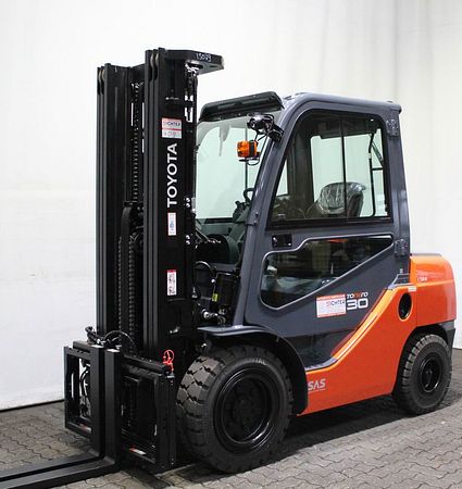 RI3079