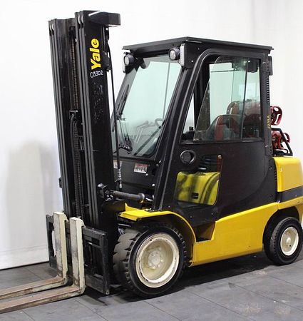 RO9302
