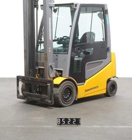 T85221