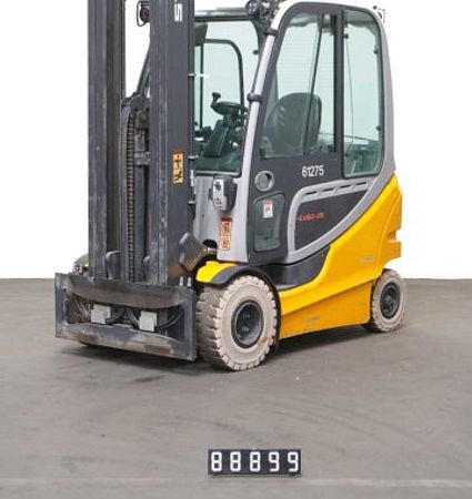 T88899