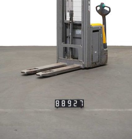 T88927