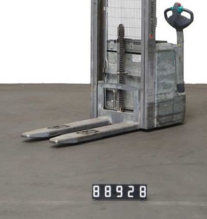 T88928