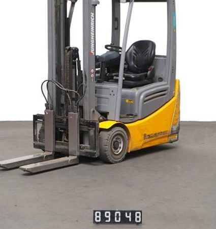T89048